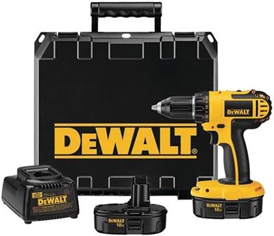 Dewalt - 18-Volt Cordless Compact Drill/Driver Kit - DCK280C2 battery and charger included