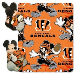 Cincinnati Bengals Disney Hugger Blanket